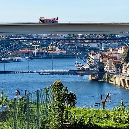 House With Exclusive Terrace In A Private Prázdninový dům