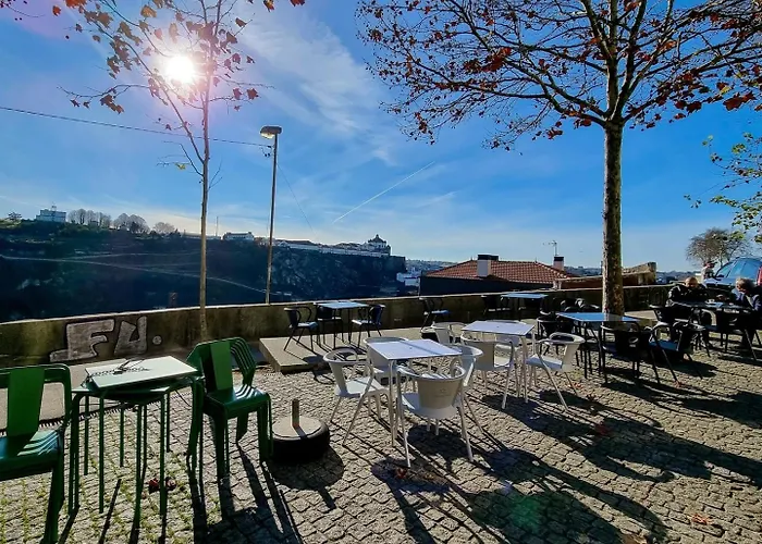 House With Exclusive Terrace In A Private Prázdninový dům Porto