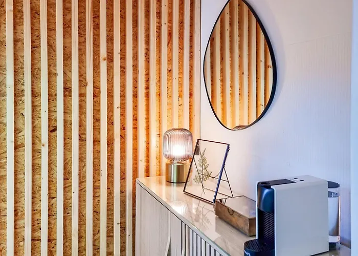 House With Exclusive Terrace In A Private * Porto