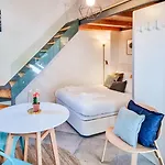 House With Exclusive Terrace In A Private Tatil Evi Porto