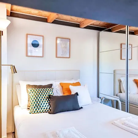 Pensión House With Exclusive Terrace In A Private Oporto