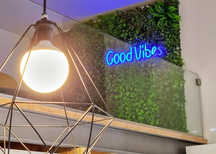 House With Exclusive Terrace In A Private Oporto