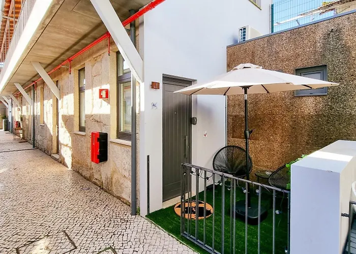 House With Exclusive Terrace In A Private Semesterbostad *