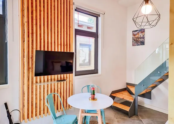 Semesterbostad House With Exclusive Terrace In A Private Oporto